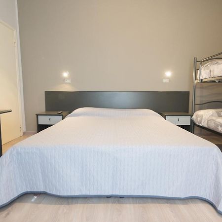 Hotel Avenusta Viserba Di Rimini Экстерьер фото