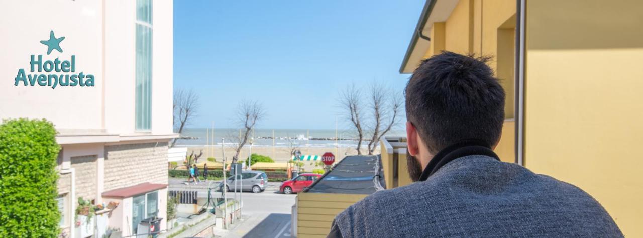 Hotel Avenusta Viserba Di Rimini Экстерьер фото