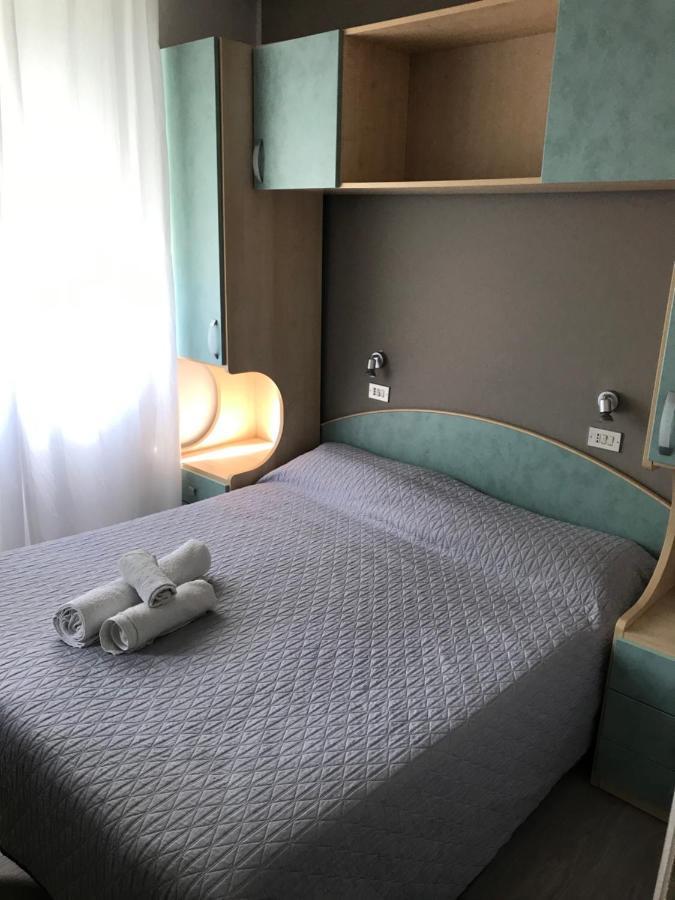 Hotel Avenusta Viserba Di Rimini Экстерьер фото